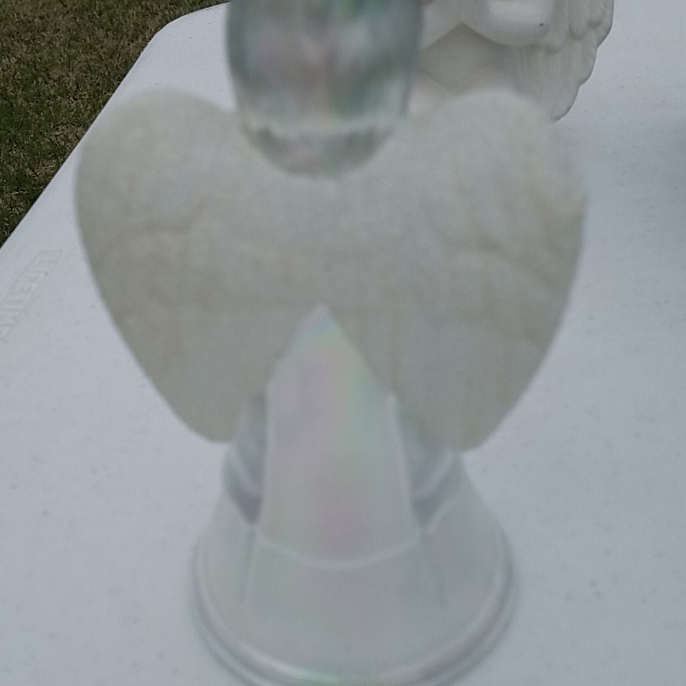 Angel - Picture 2 of 3